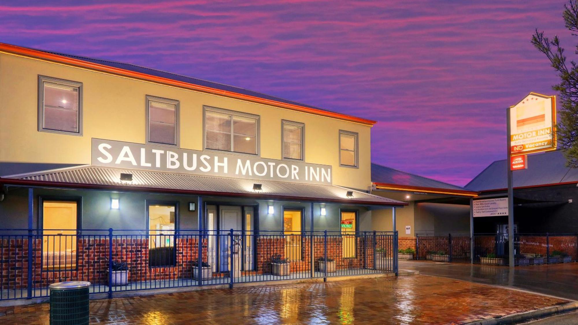 The Saltbush Motor Inn เฮย์ ภายนอก รูปภาพ